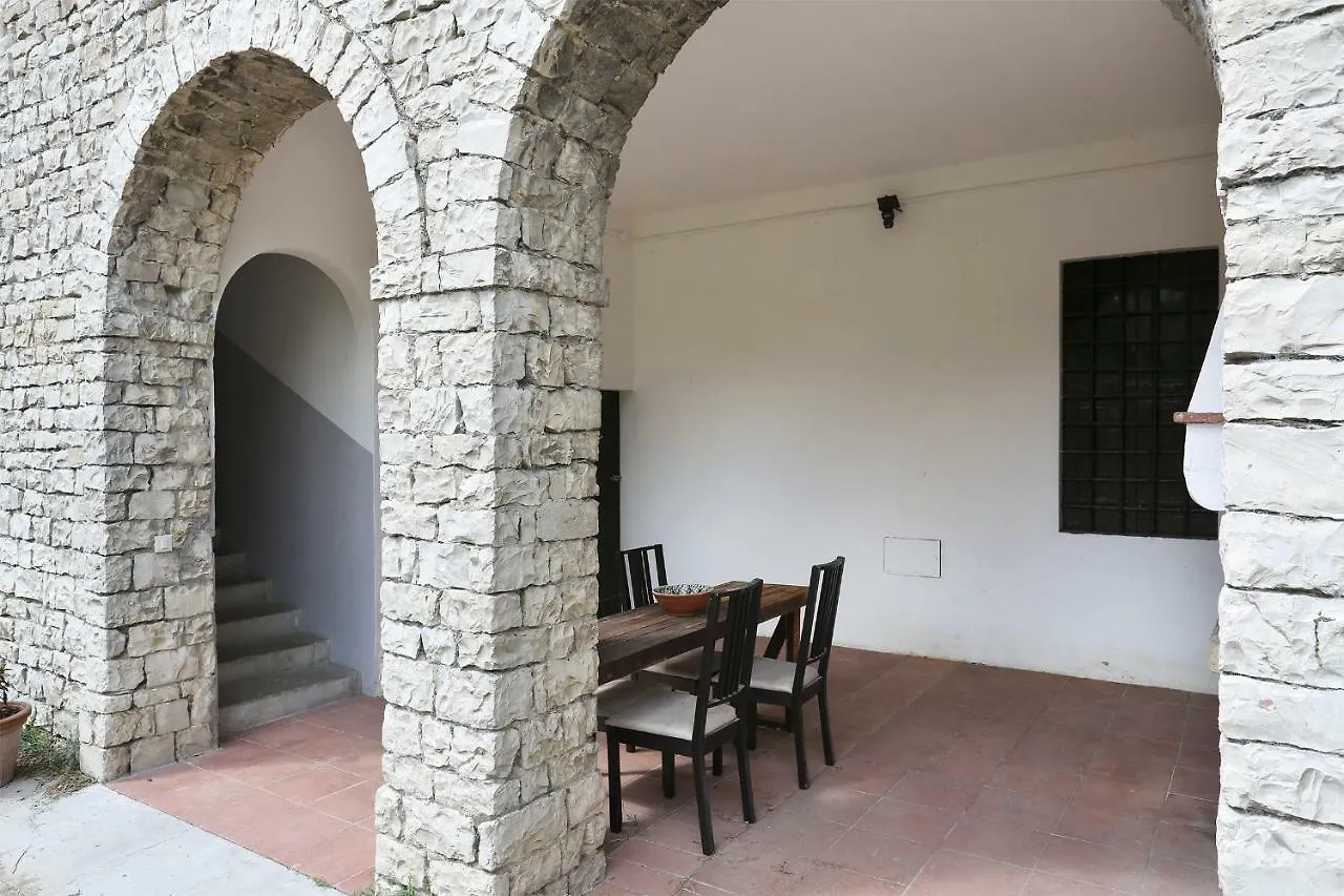 Guest house Mondo Pazzo Rota